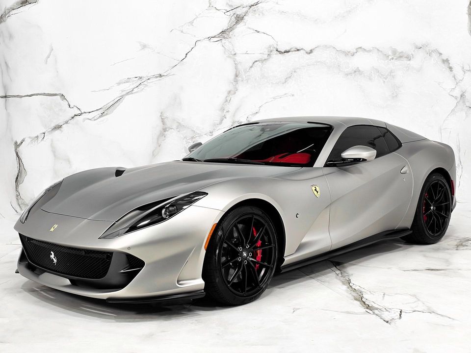 2022 Ferrari 812 GTS