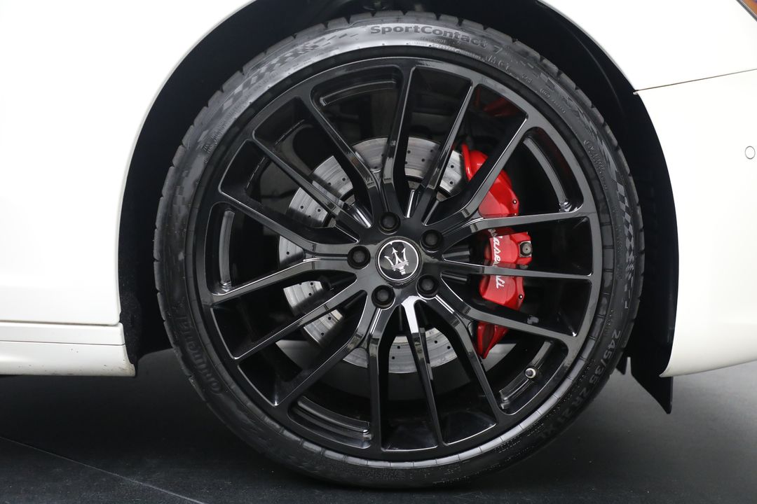 2022 Maserati Ghibli