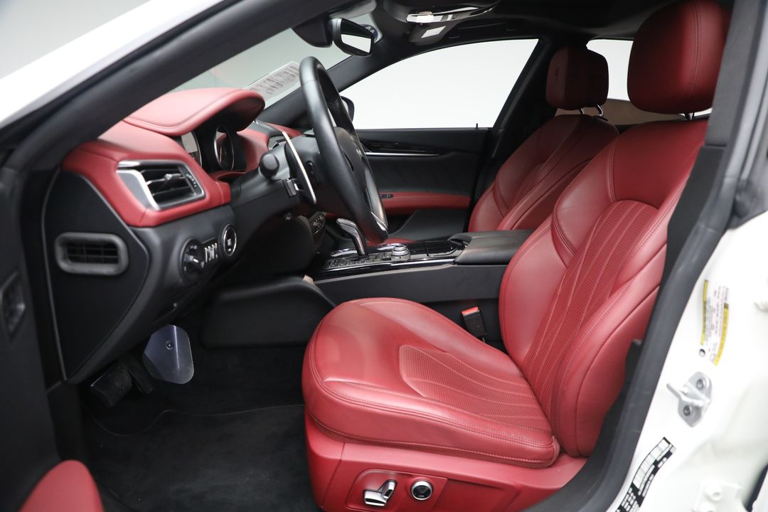 2022 Maserati Ghibli