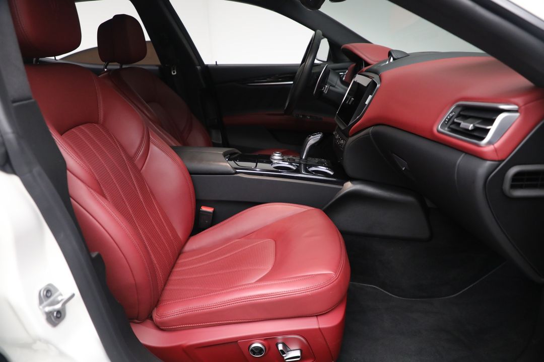 2022 Maserati Ghibli