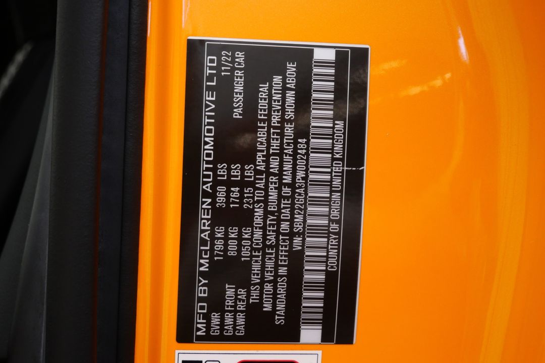 2023 McLaren GT