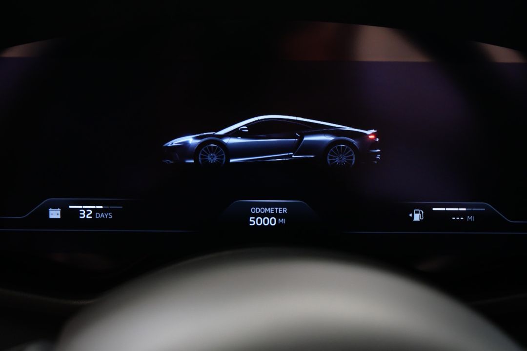 2023 McLaren GT