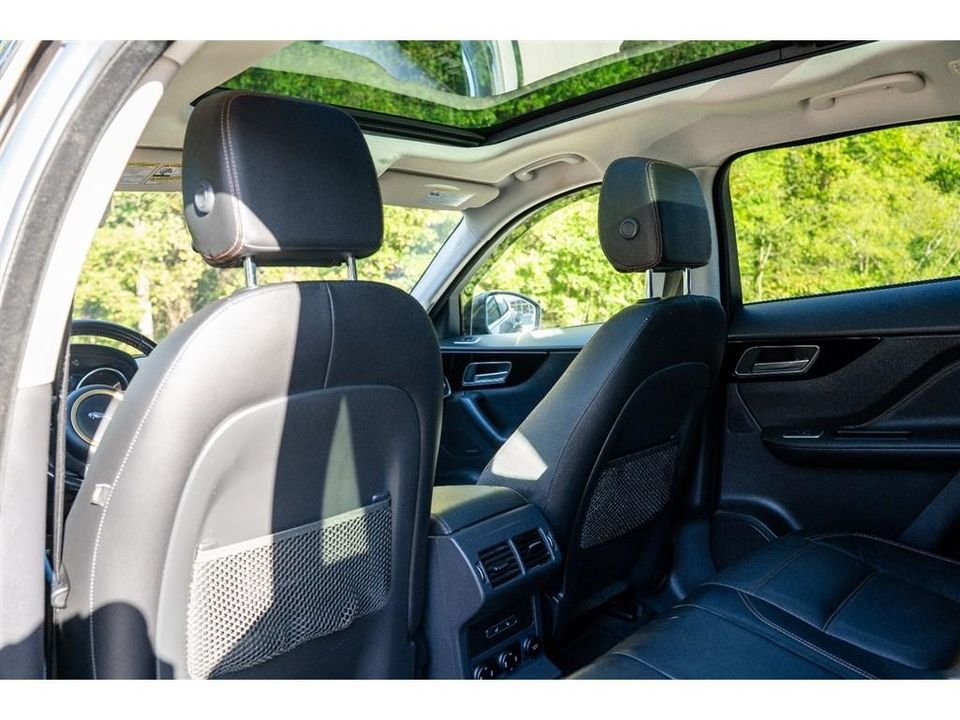 2017 Jaguar F-Pace