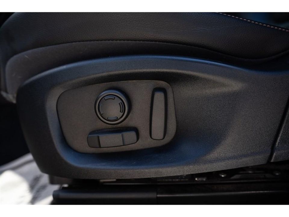 2017 Jaguar F-Pace