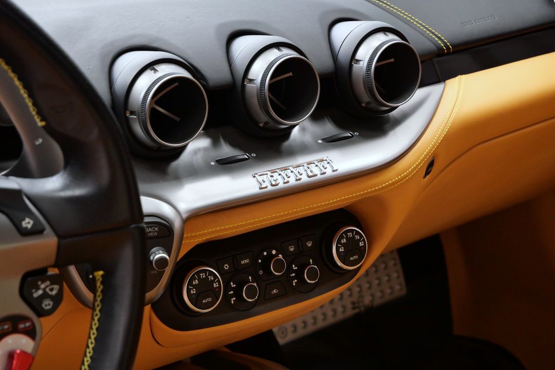2015 Ferrari F12berlinetta