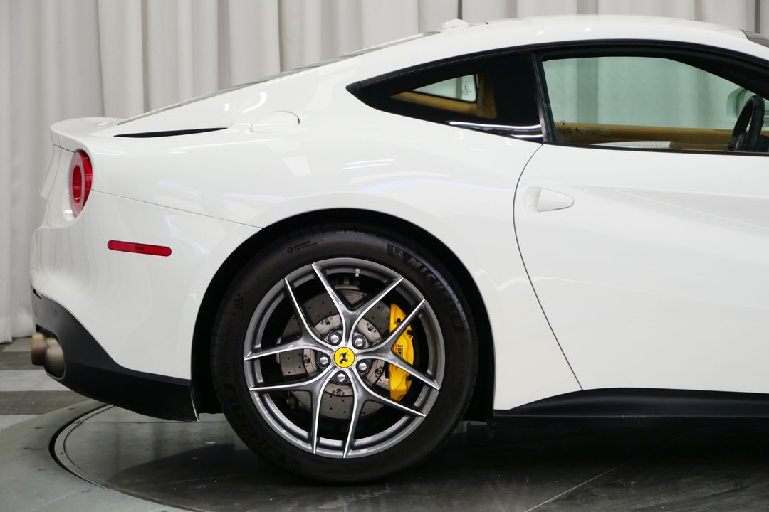 2015 Ferrari F12berlinetta