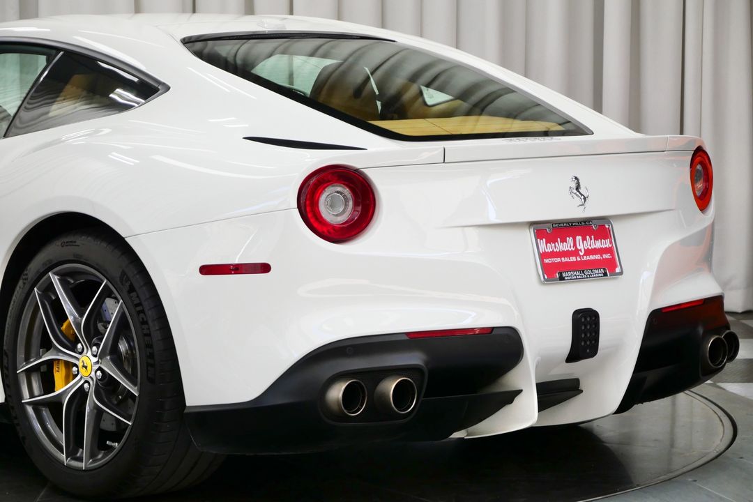 2015 Ferrari F12berlinetta