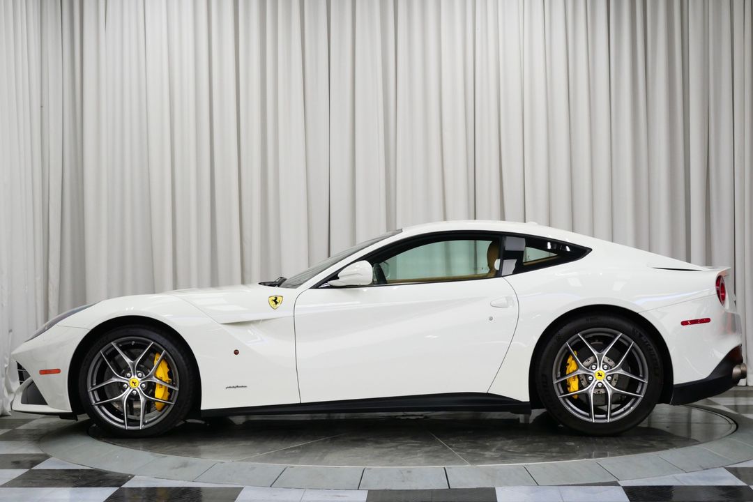 2015 Ferrari F12berlinetta