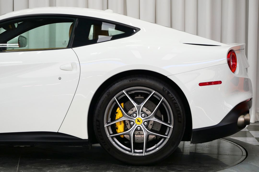 2015 Ferrari F12berlinetta