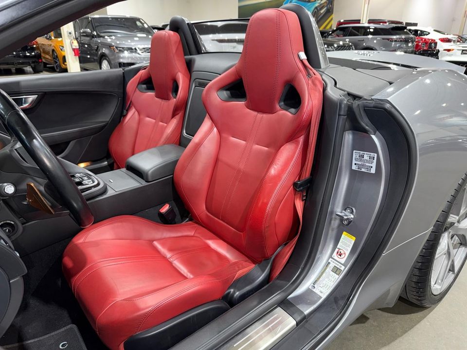2014 Jaguar F-TYPE
