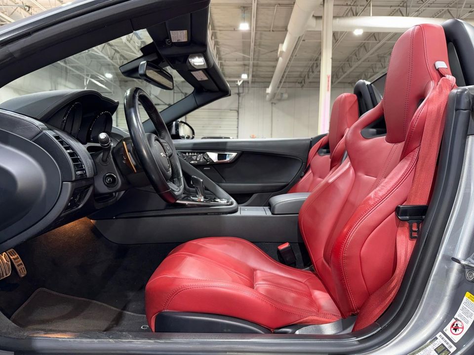 2014 Jaguar F-TYPE