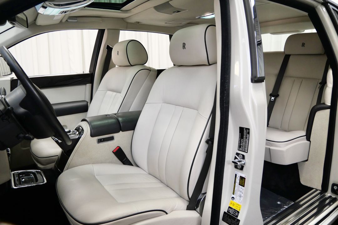2014 Rolls-Royce Phantom