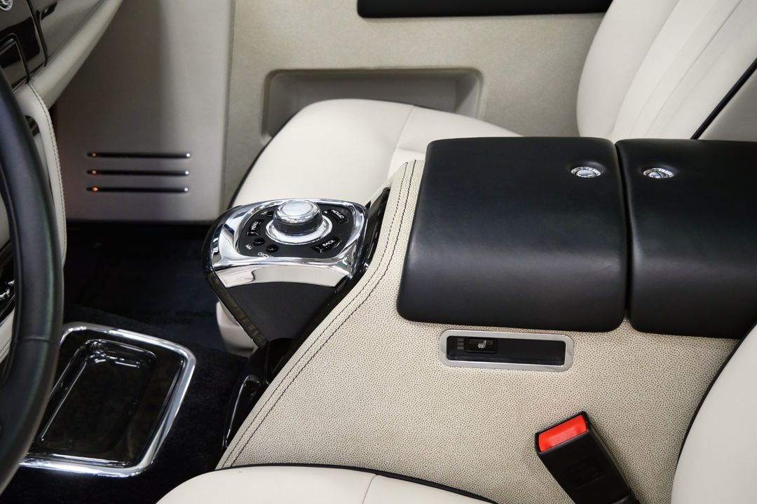 2014 Rolls-Royce Phantom