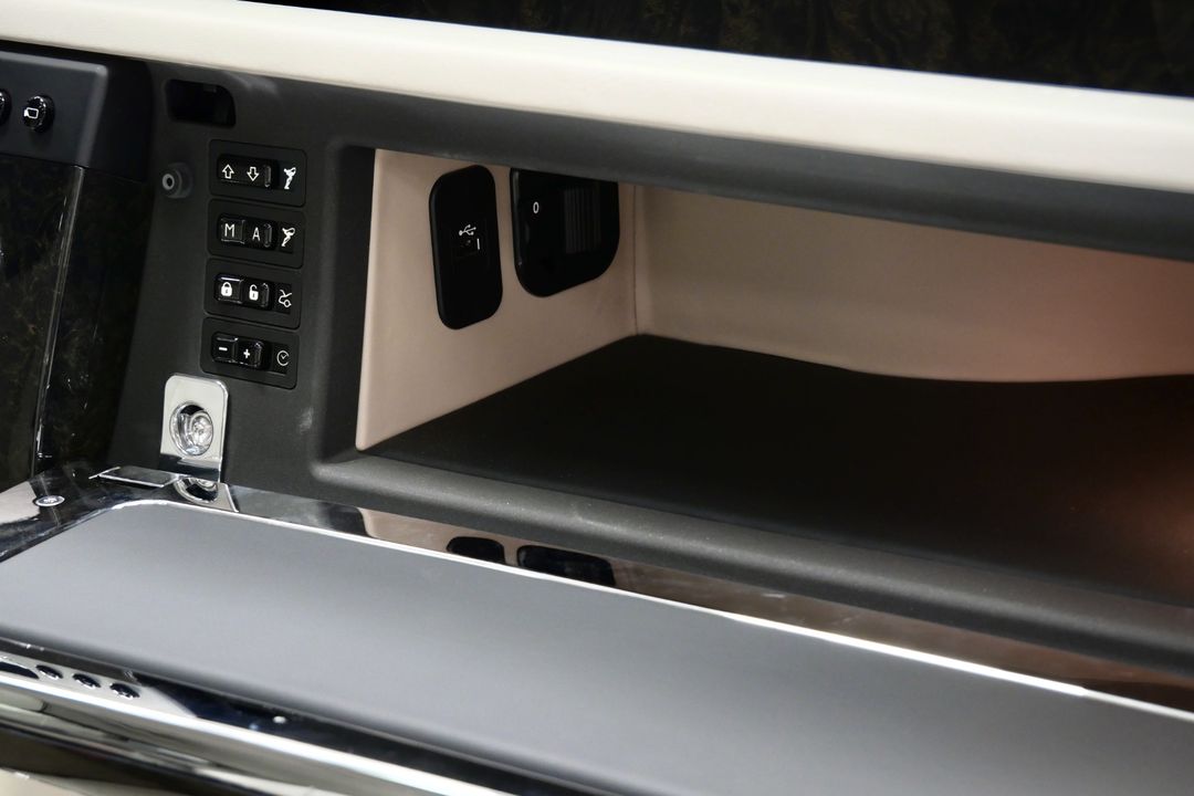 2014 Rolls-Royce Phantom