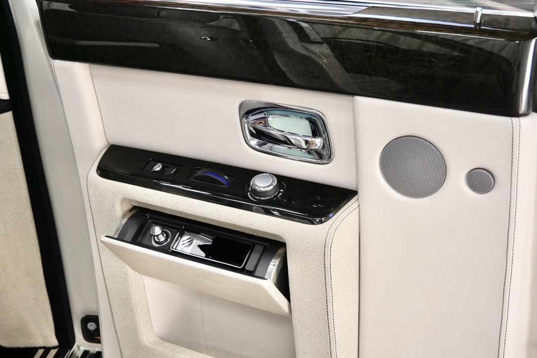 2014 Rolls-Royce Phantom