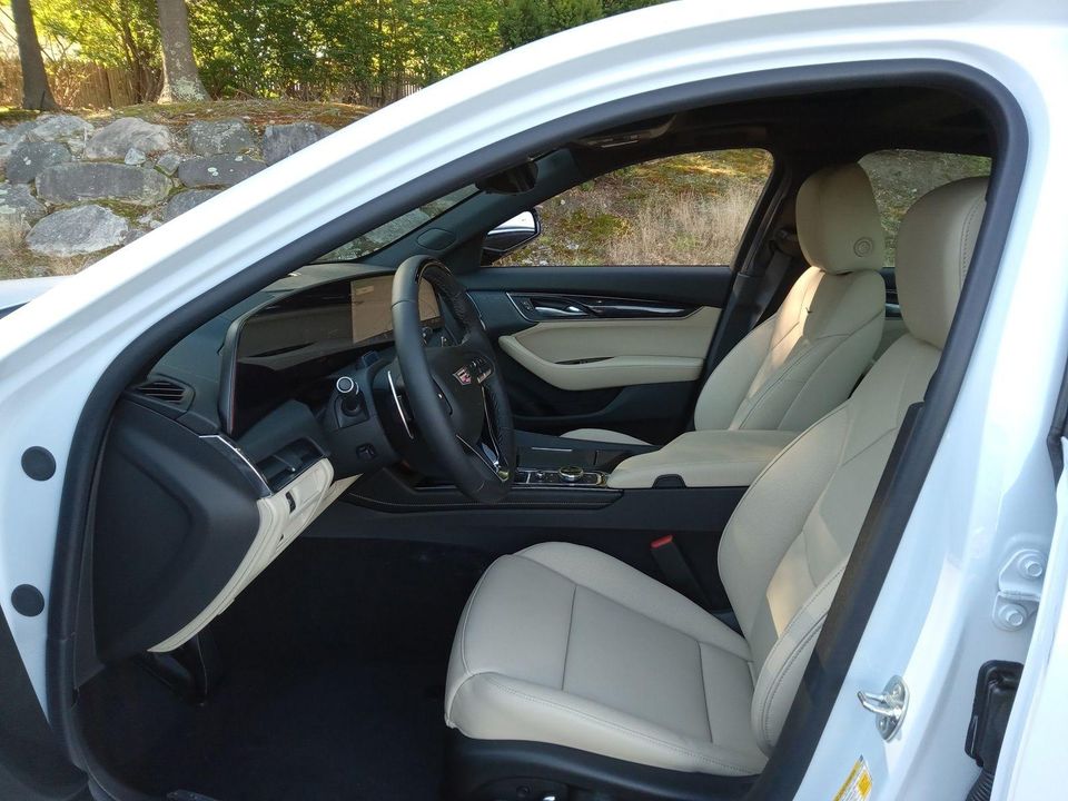 2026 Cadillac CT5