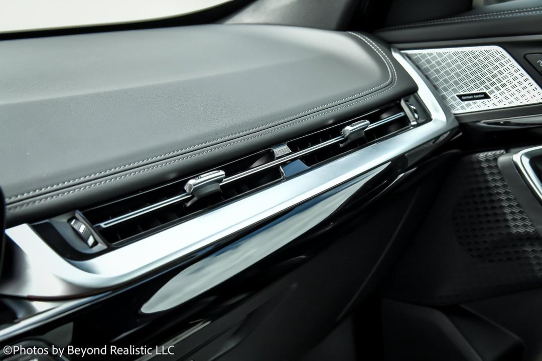 2024 BMW X1