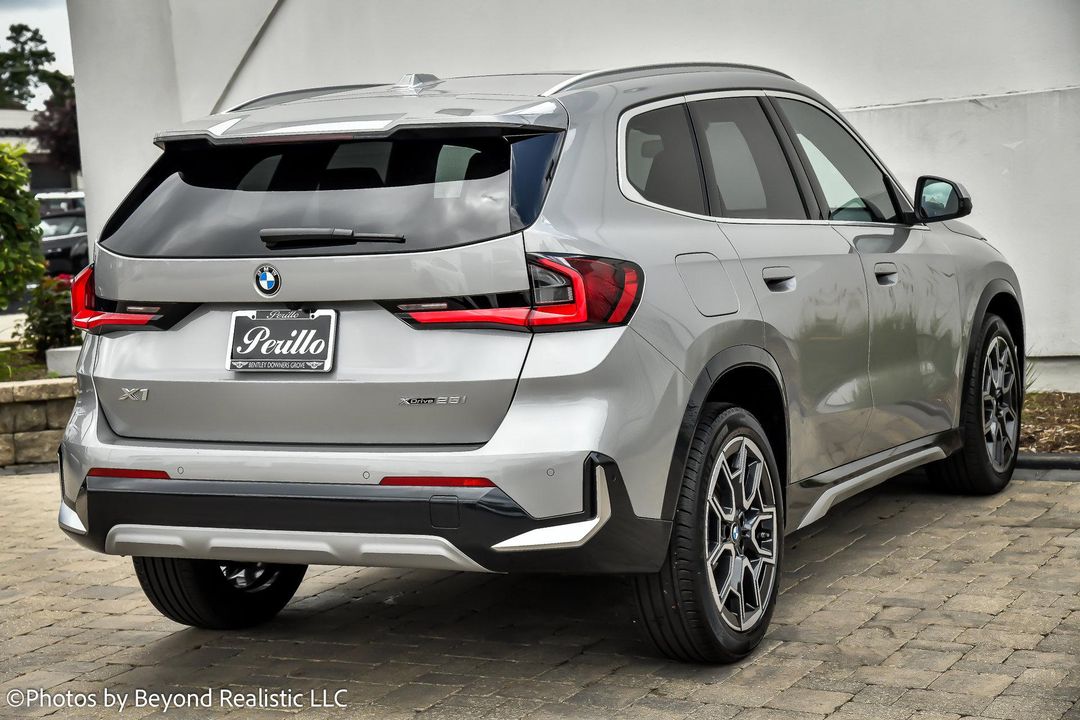 2024 BMW X1