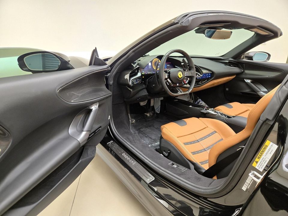 2023 Ferrari SF90 Spider