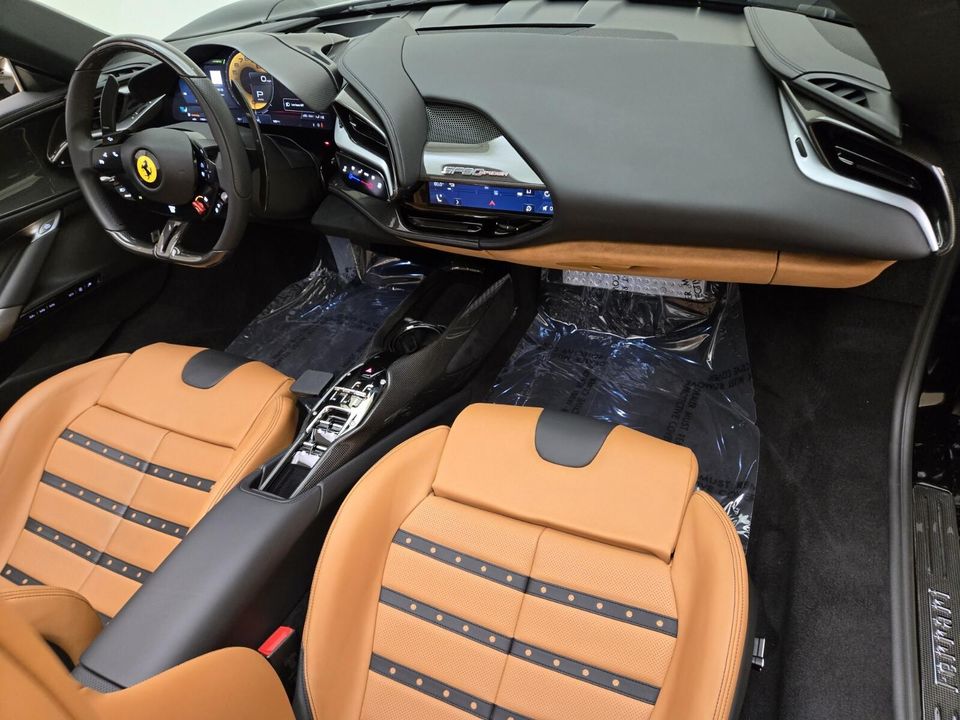 2023 Ferrari SF90 Spider