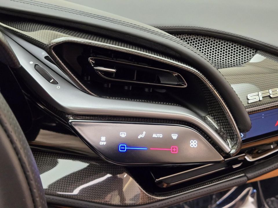 2023 Ferrari SF90 Spider