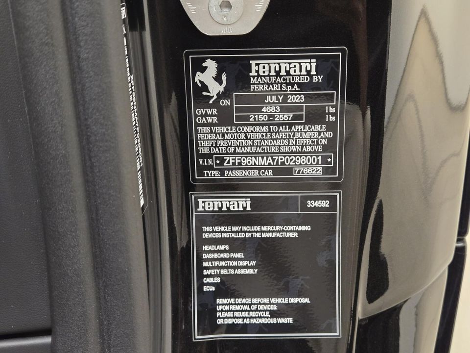 2023 Ferrari SF90 Spider