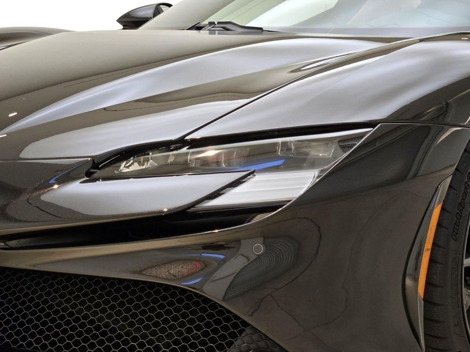 2023 Ferrari SF90 Spider