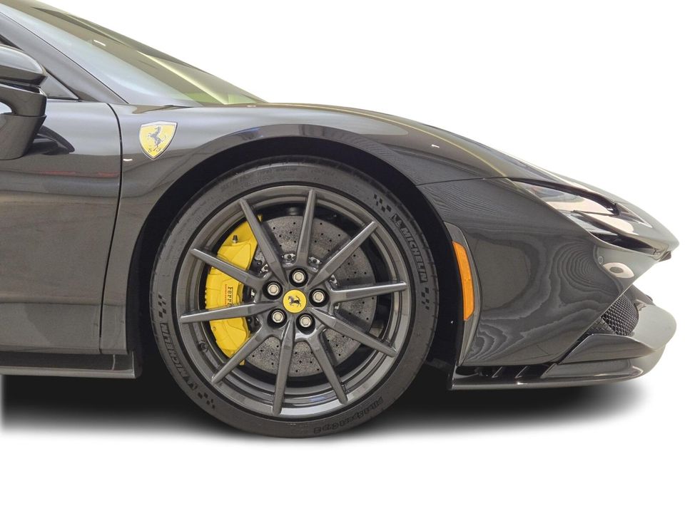 2023 Ferrari SF90 Spider