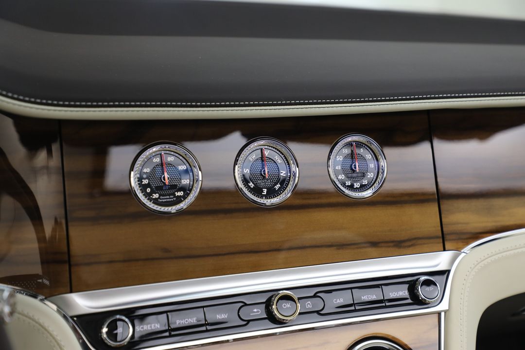2022 Bentley Continental