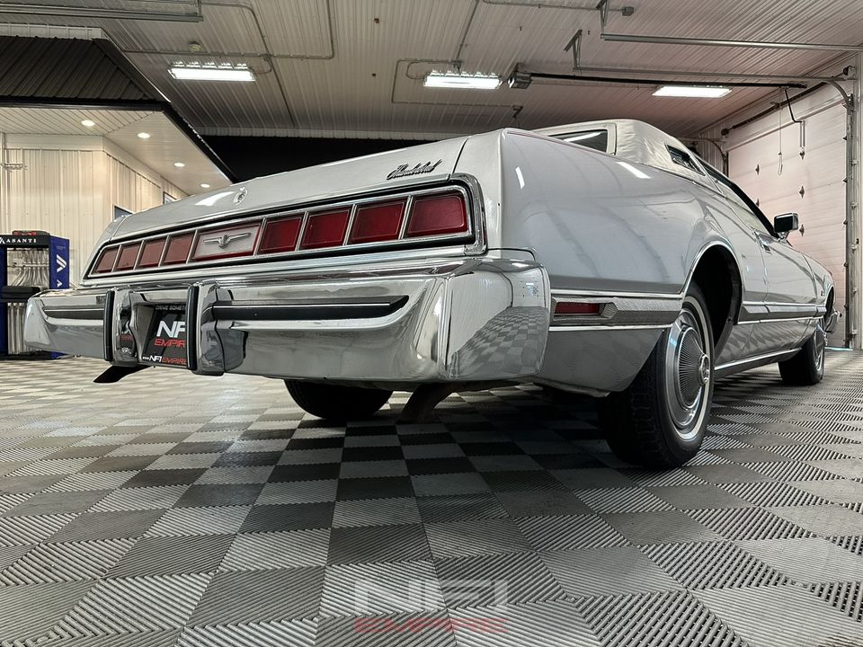 1975 Ford Thunderbird