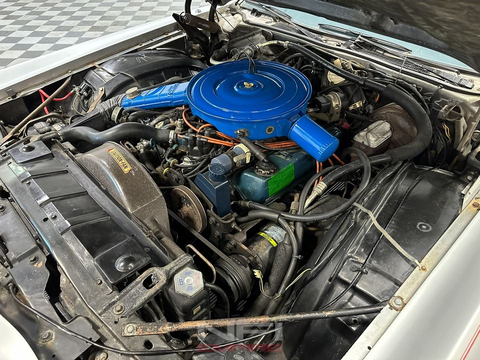 1975 Ford Thunderbird