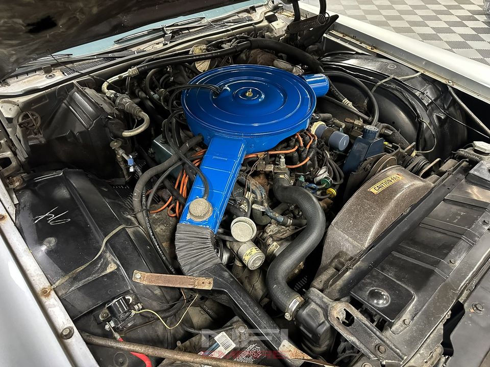 1975 Ford Thunderbird