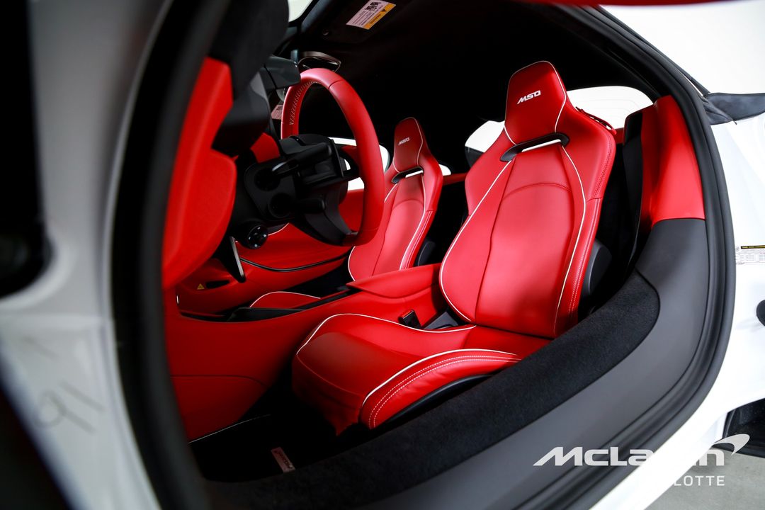 2025 McLaren Artura