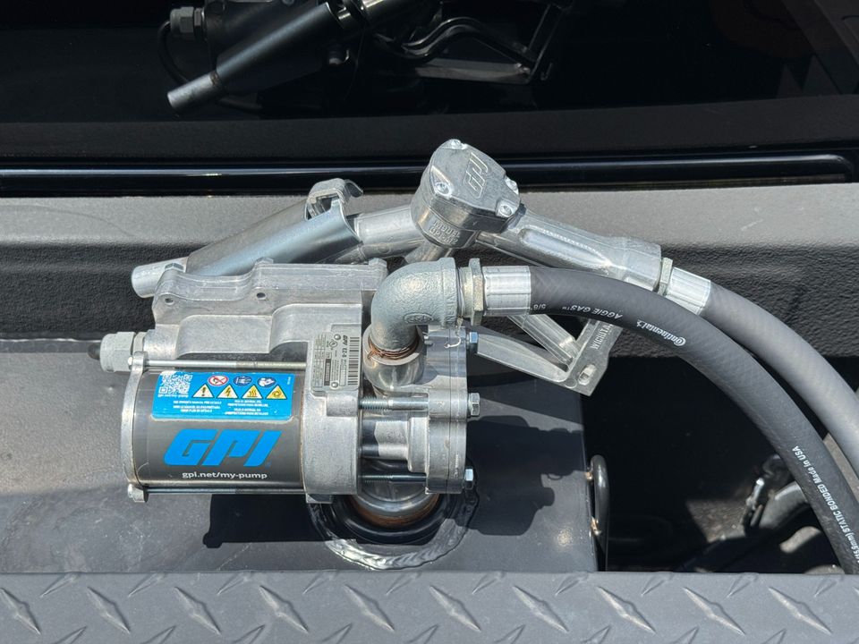 2017 Ford Super Duty F-350 DRW Platinum 4WD