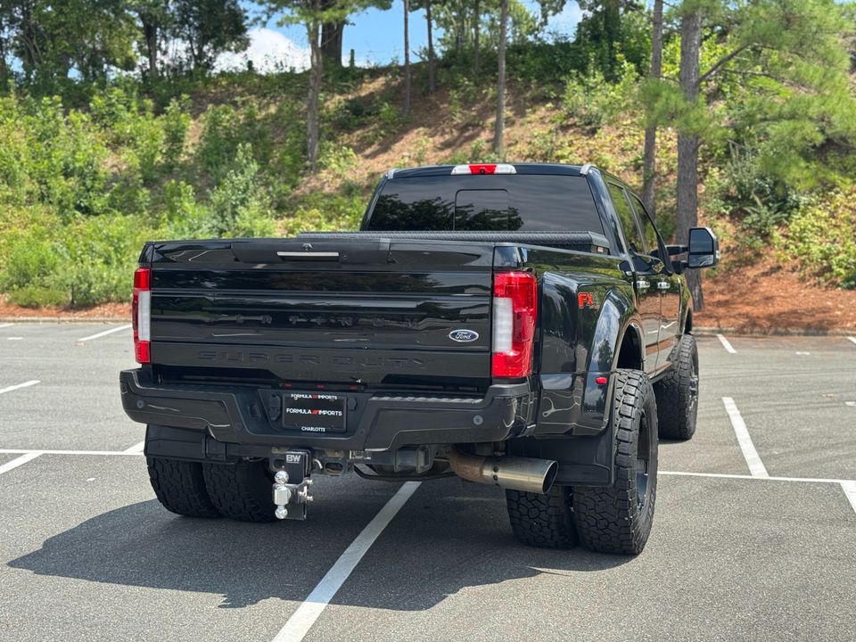 2017 Ford Super Duty F-350 DRW Platinum 4WD