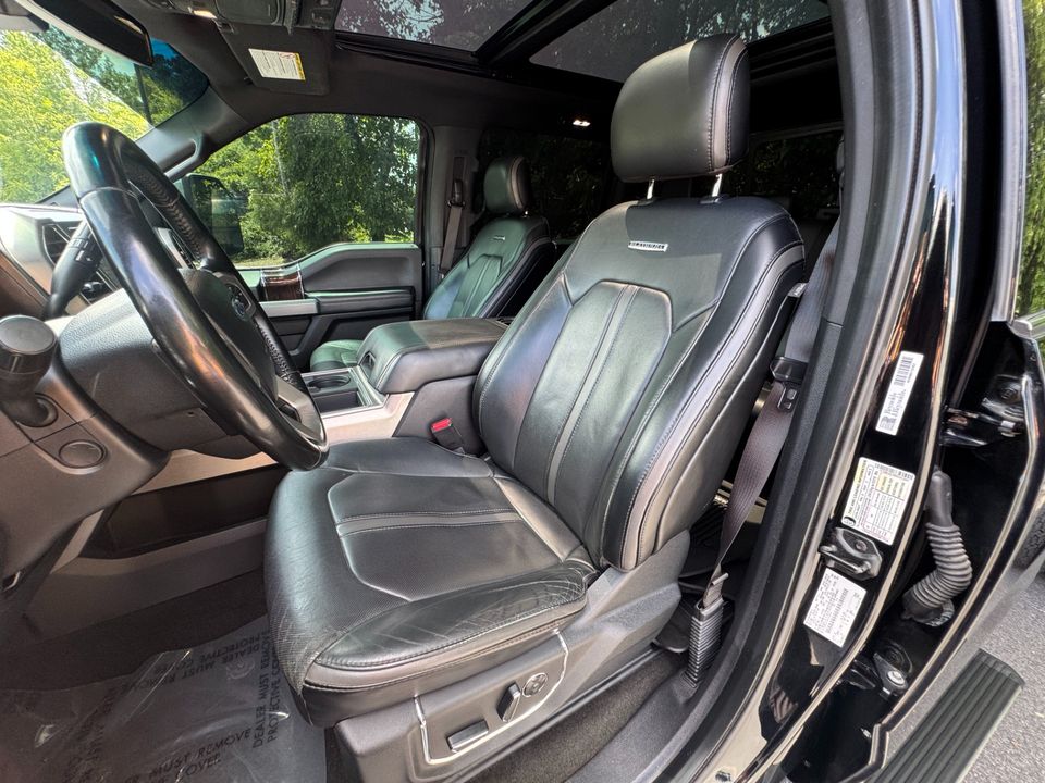 2017 Ford Super Duty F-350 DRW Platinum 4WD
