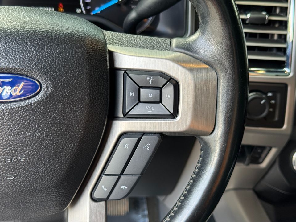 2017 Ford Super Duty F-350 DRW Platinum 4WD