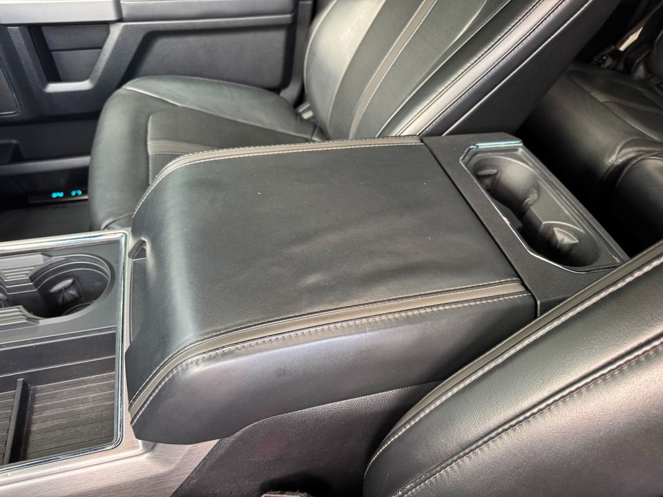 2017 Ford Super Duty F-350 DRW Platinum 4WD