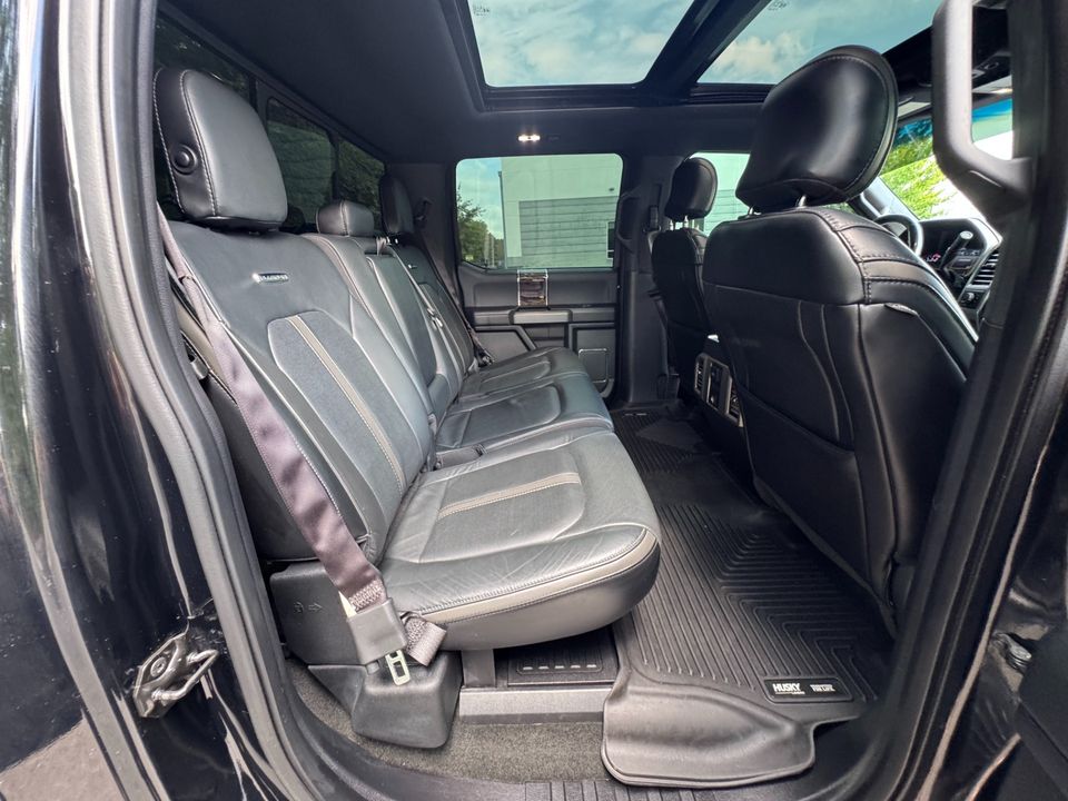 2017 Ford Super Duty F-350 DRW Platinum 4WD
