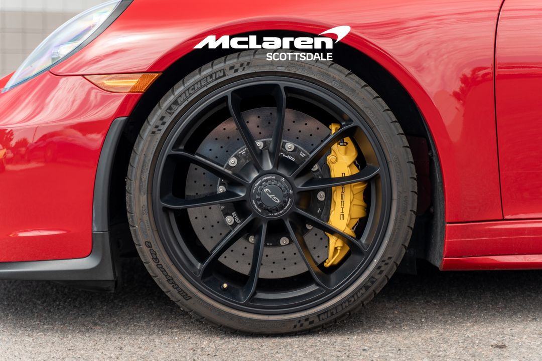2018 PORSCHE 911