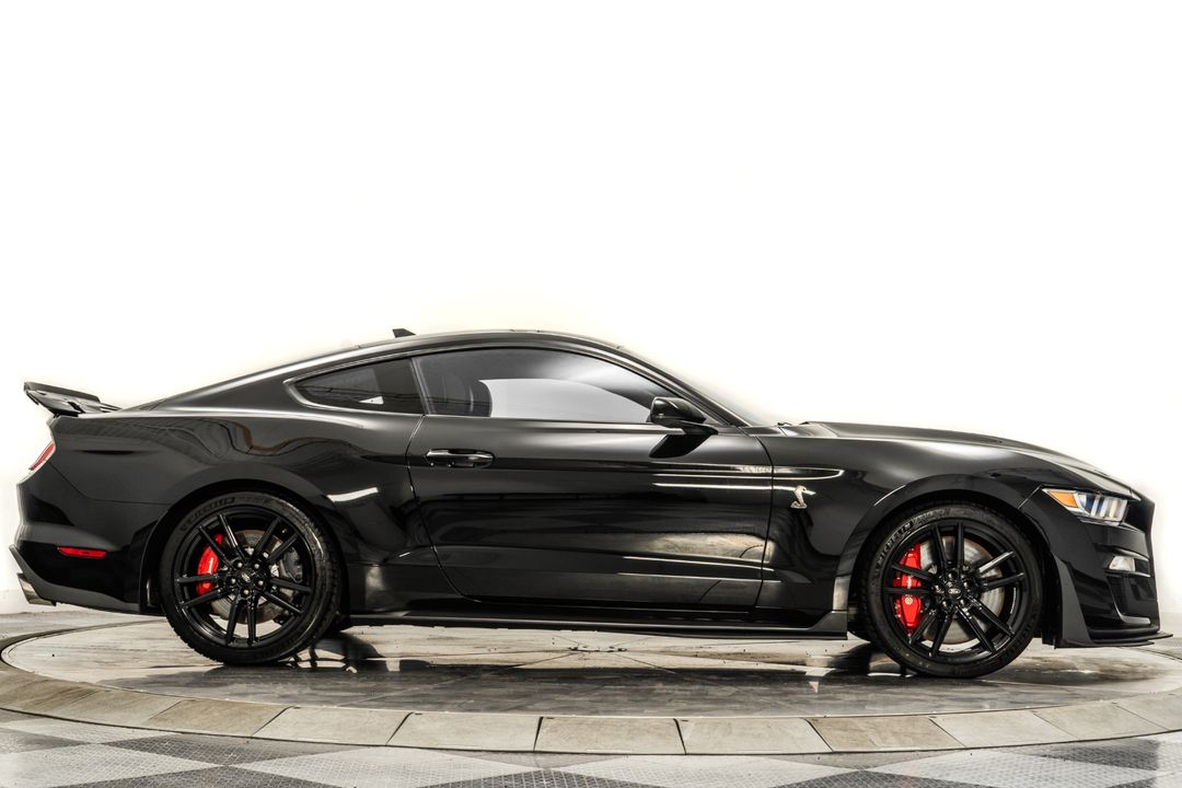 2022 Ford Mustang