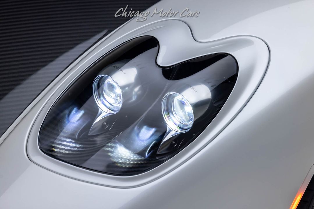 2024 Pagani Utopia