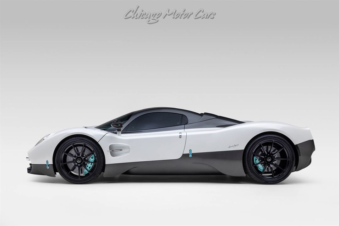 2024 Pagani Utopia