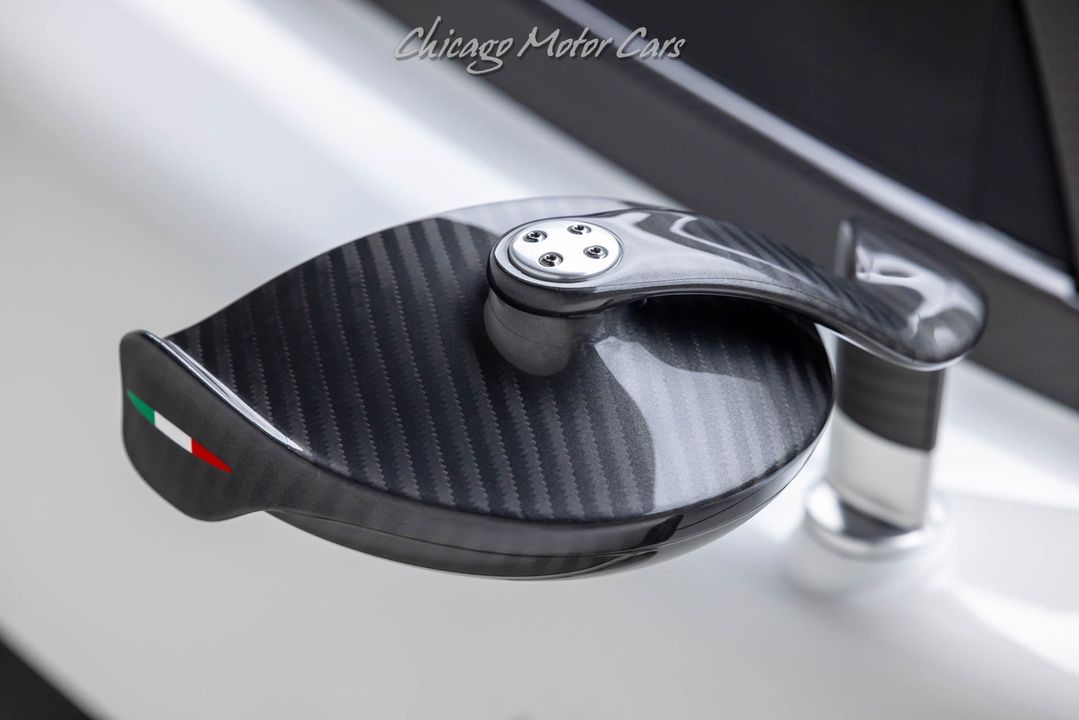 2024 Pagani Utopia