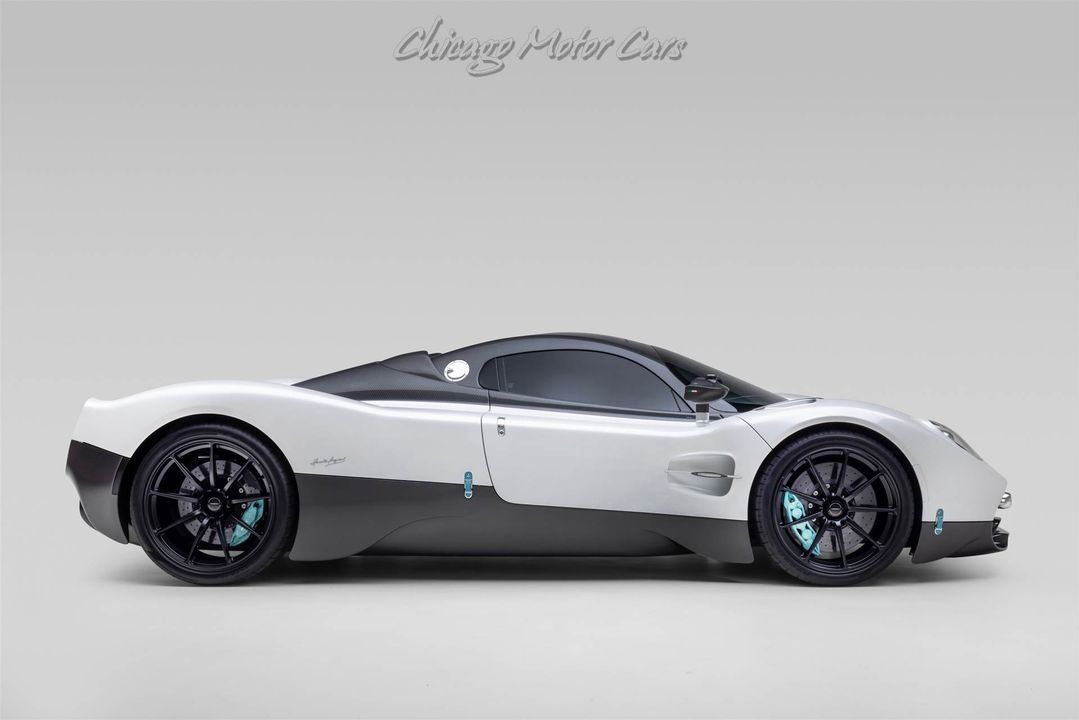 2024 Pagani Utopia