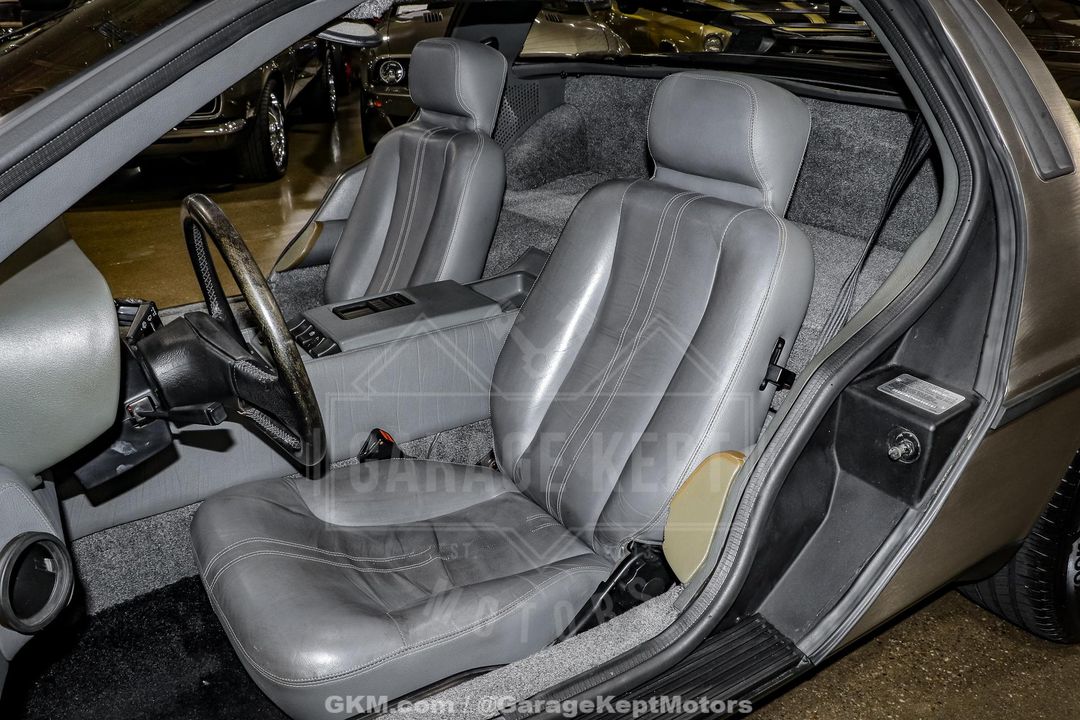 1981 DeLorean DMC-12