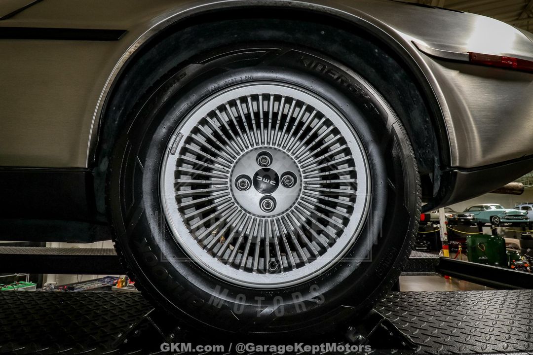 1981 DeLorean DMC-12