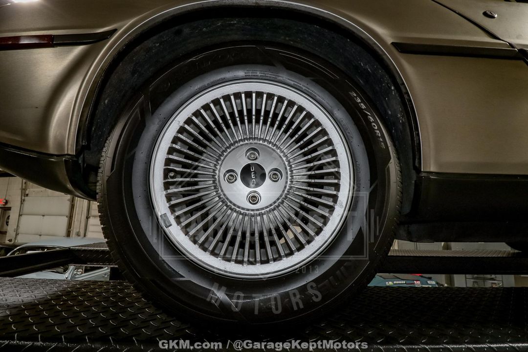 1981 DeLorean DMC-12