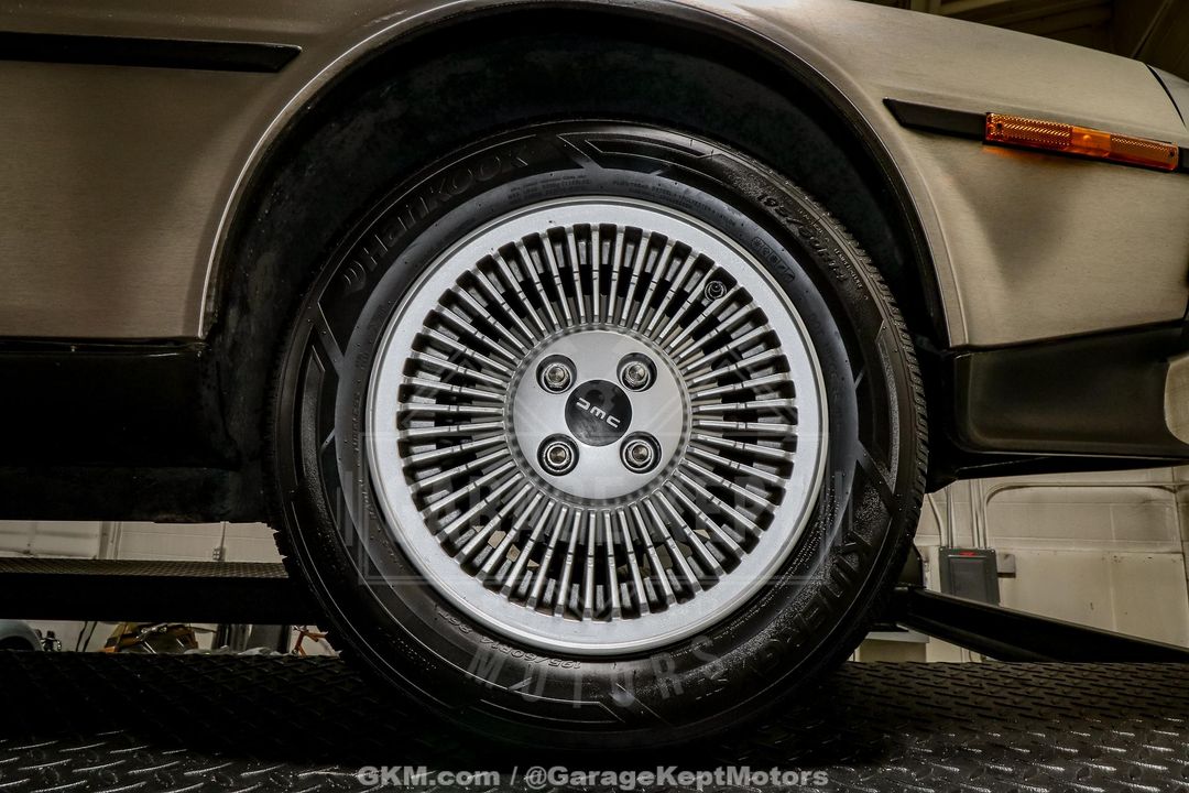1981 DeLorean DMC-12