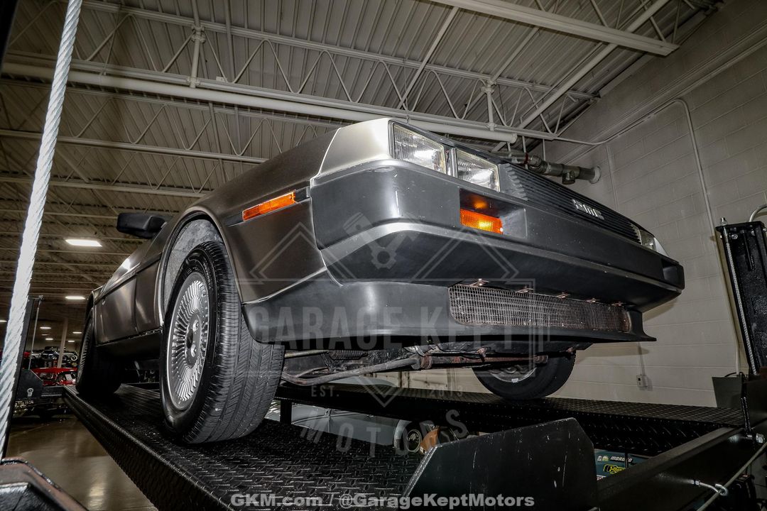 1981 DeLorean DMC-12